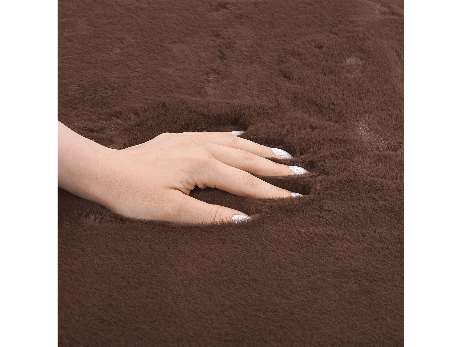 Vloerkleed kunstbont bruin 80 x 150 cm MIRPUR