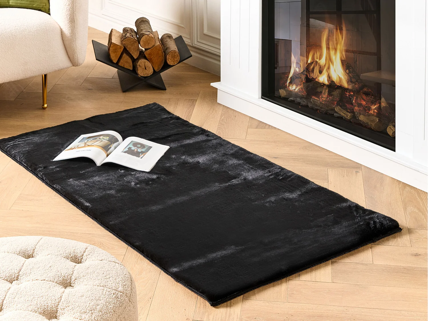 Vloerkleed kunstbont zwart 80 x 150 cm MIRPUR