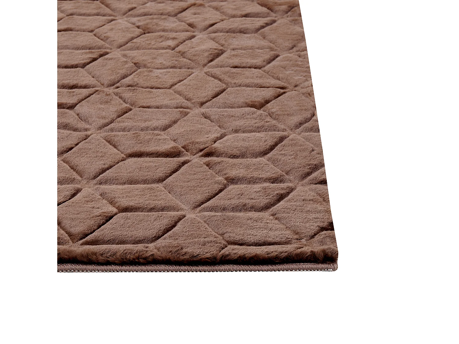 Tapis en fausse fourrure de lapin 160 x 230 cm marron THATTA