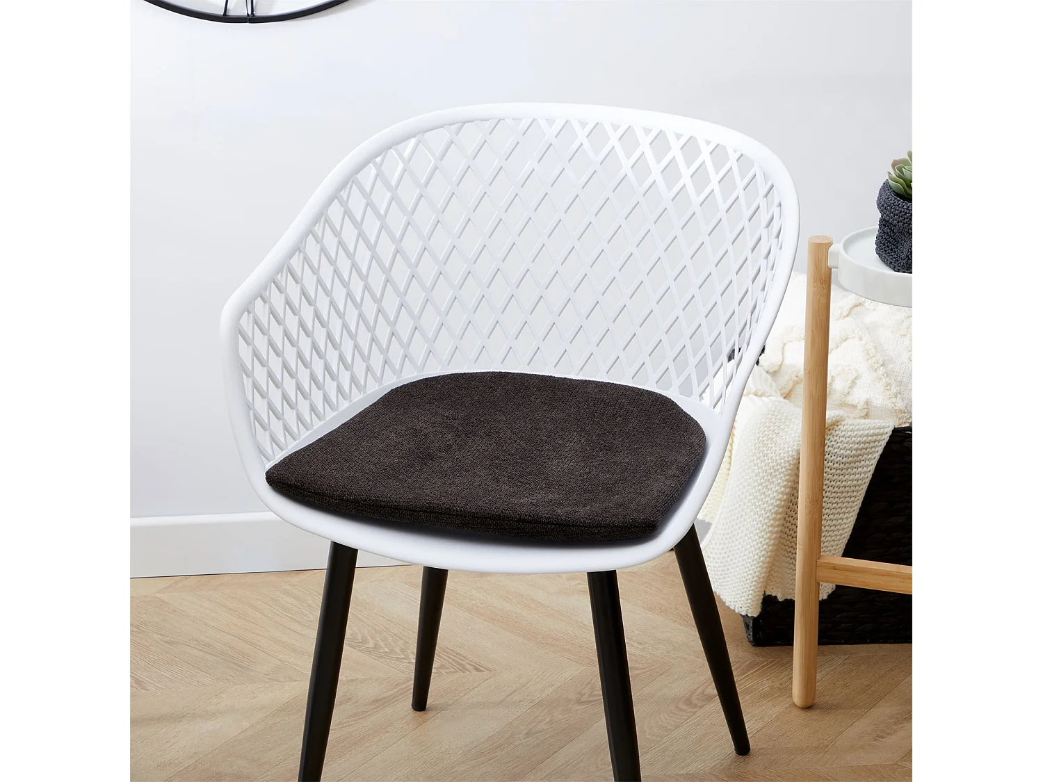 Lot de 4 coussins d'assise AZARA pour chaise d'intérieur, coussin antidérapant en tissu noir