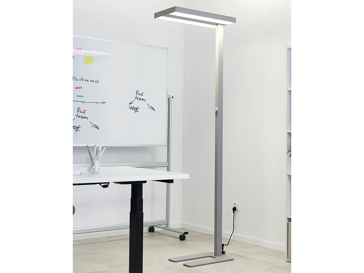 Lampadaire LED TAURUS Avec variateur Métal Argenté
