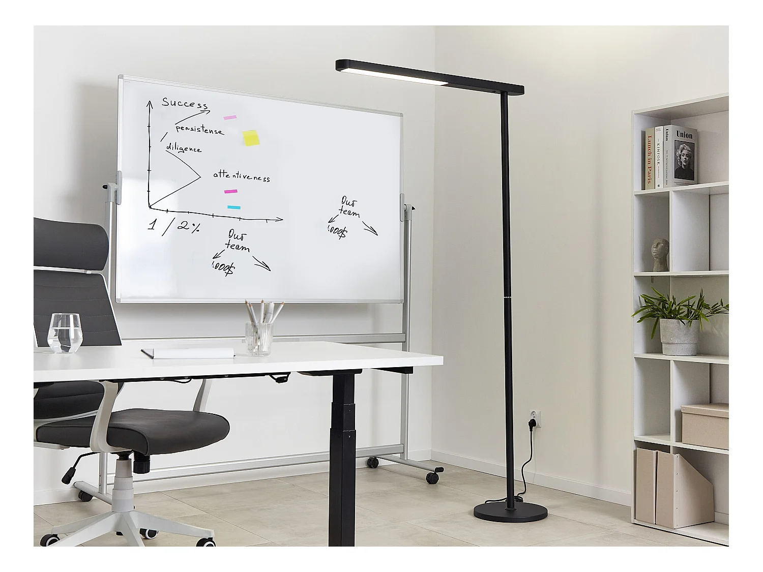 Lampadaire LED PERSEUS Métal Noir