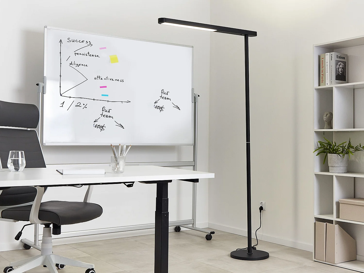 Lampadaire LED PERSEUS Métal Noir