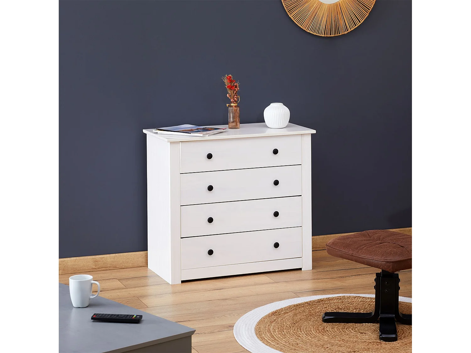 Commode chambre PAULO L 73 cm en bois massif blanc avec 4 tiroirs, meuble de rangement à vêtement