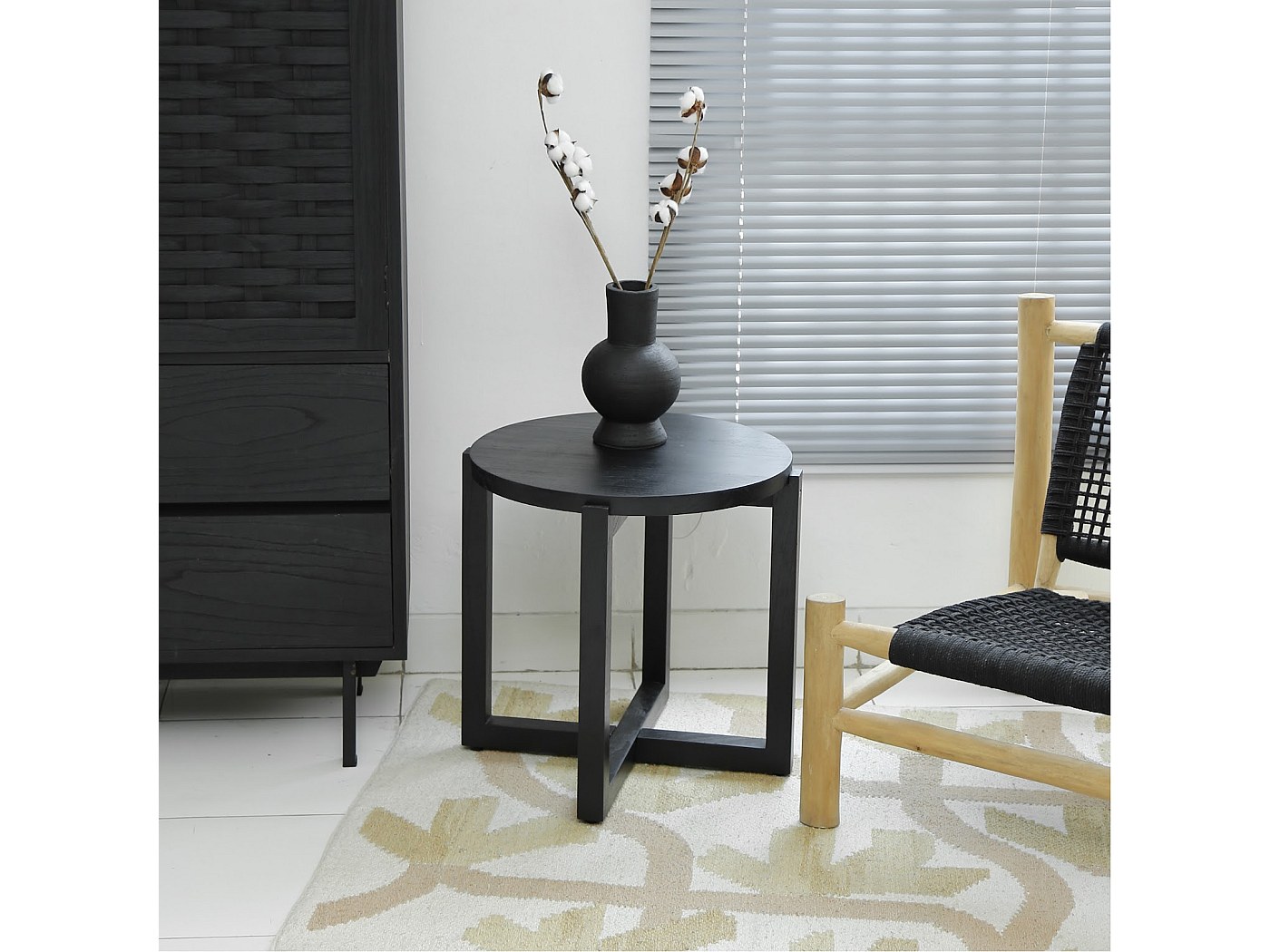 Puloyati, table d'appoint ronde, démontable en bois de mindi massif ...