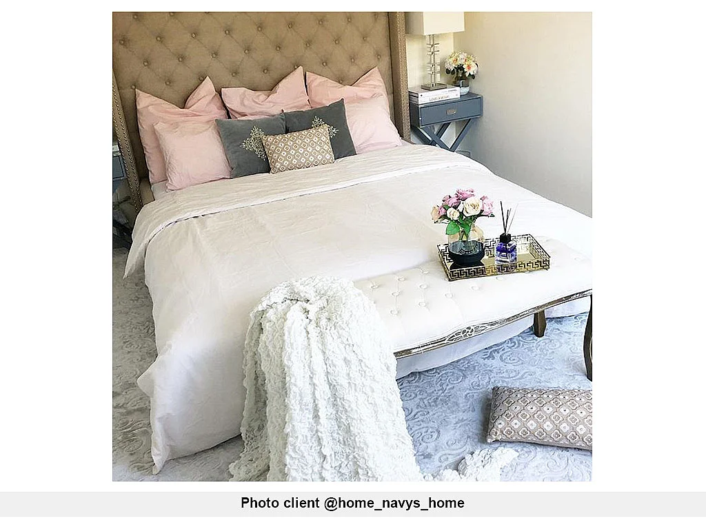 Tweepersoonsbed MASSIMO gewatteerd met capitons - 160 x 200 cm - Beige - Stof