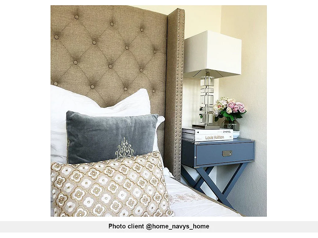 Lit 180 x 200 cm avec tête de lit capitonnée - Tissu - Beige - MASSIMO II