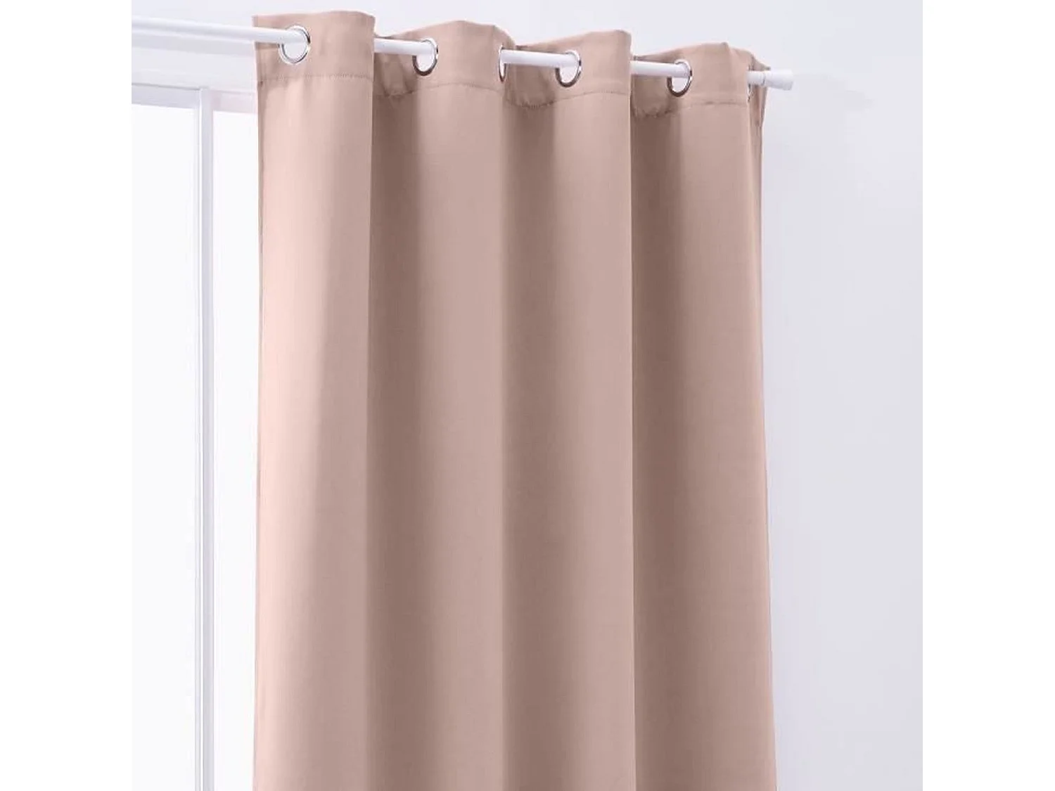 Rideau occultant prêt-à-poser, 100% polyester. Rose