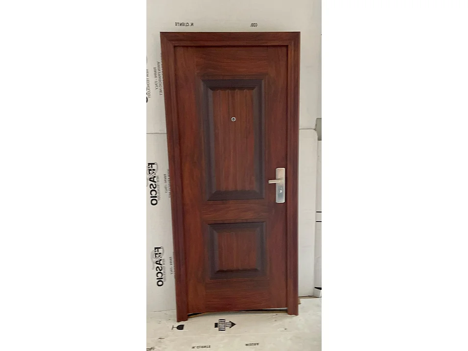 Porte d'entrée modèle 35 marron, version gauche