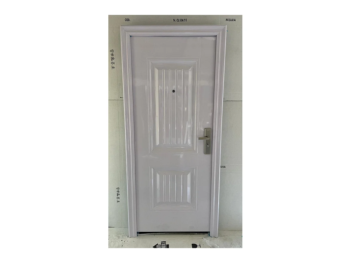 Portoncino d’ingresso Modello 35 colore bianca versione sinistra