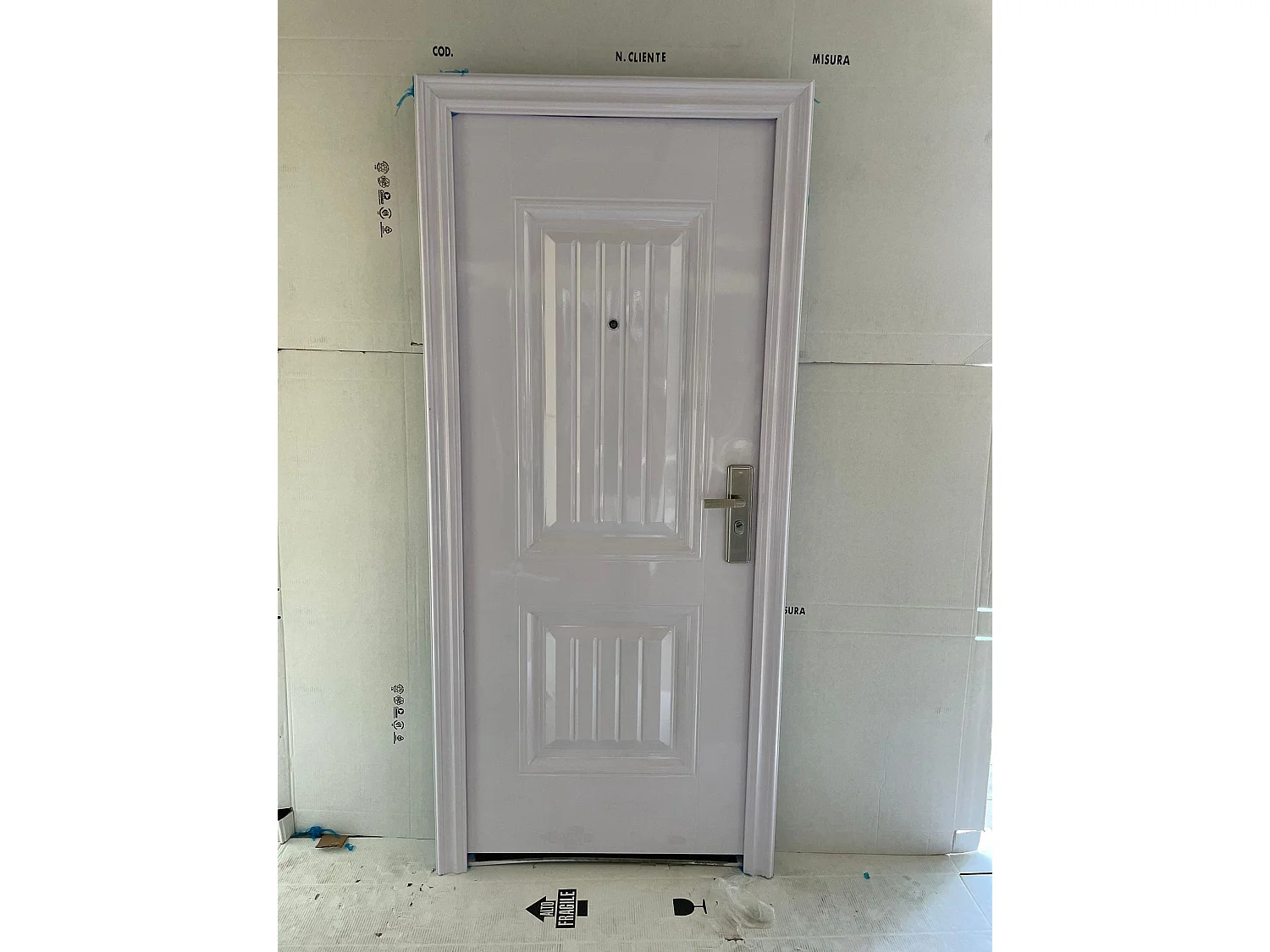 Portoncino d’ingresso Modello 35 colore bianca versione sinistra