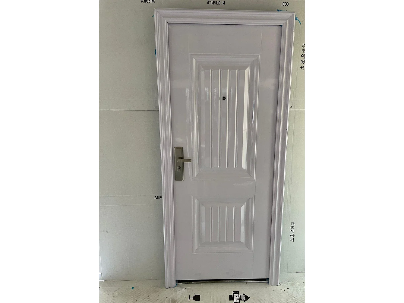 Portoncino d’ingresso Modello 35 colore bianca versione destra