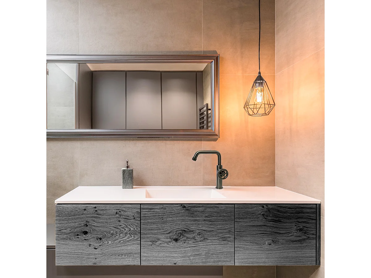 Indus niedriger Waschbeckenmischer grau gun metal Essebagno