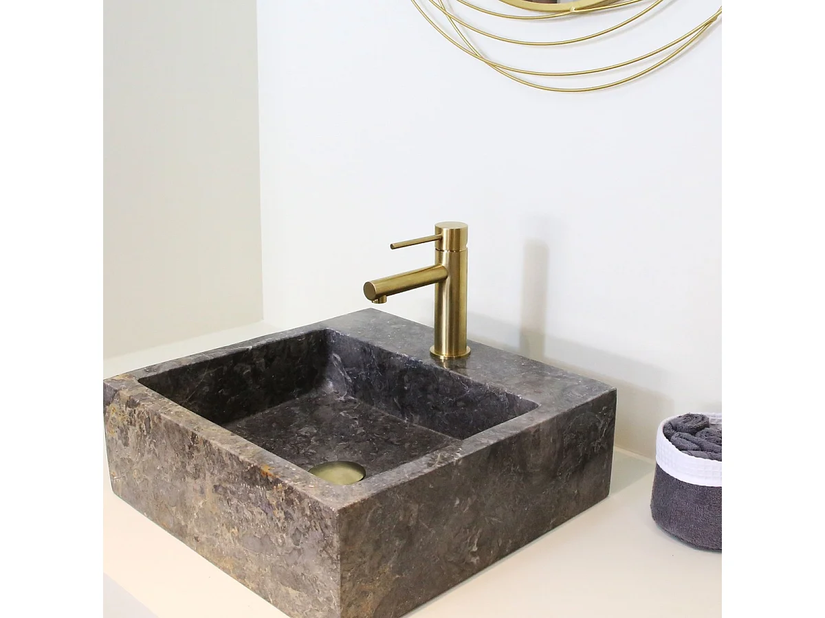 Luisa mezclador de lavabo bajo oro cepillado Essebagno