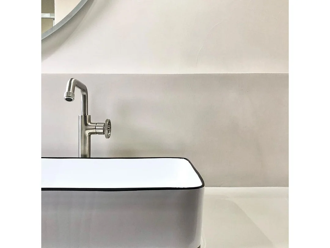 Indus Rubinetto per lavabo alto in acciaio spazzolato Essebagno