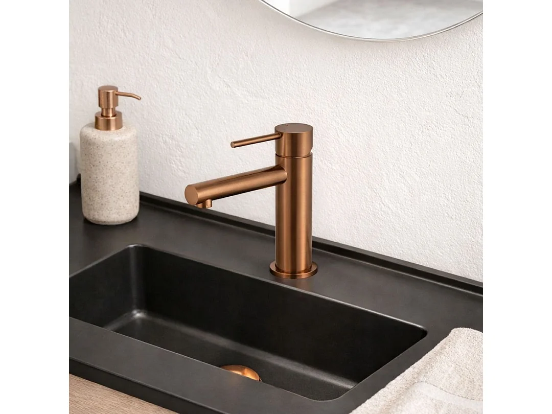 Luisa lage wastafelmengkraan in geborsteld koper - Essebagno