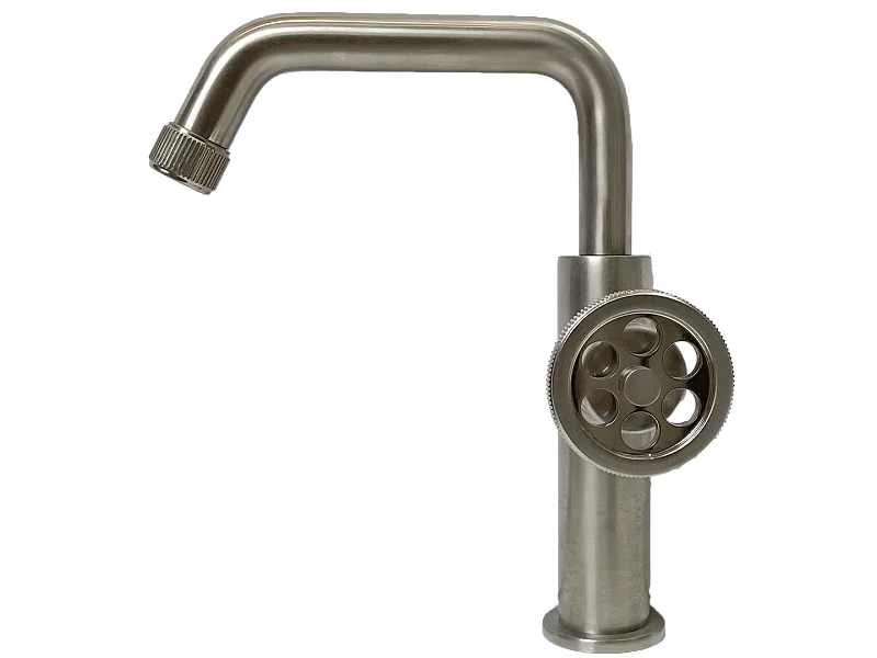 Indus niedriger Waschbeckenmischer in Edelstahloptik Essebagno