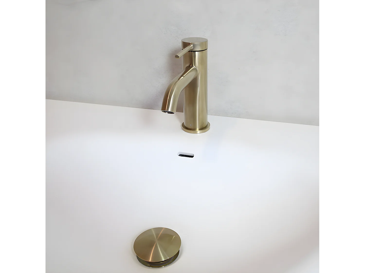 Lollipop mitigeur lavabo bas or brossé - Essebagno