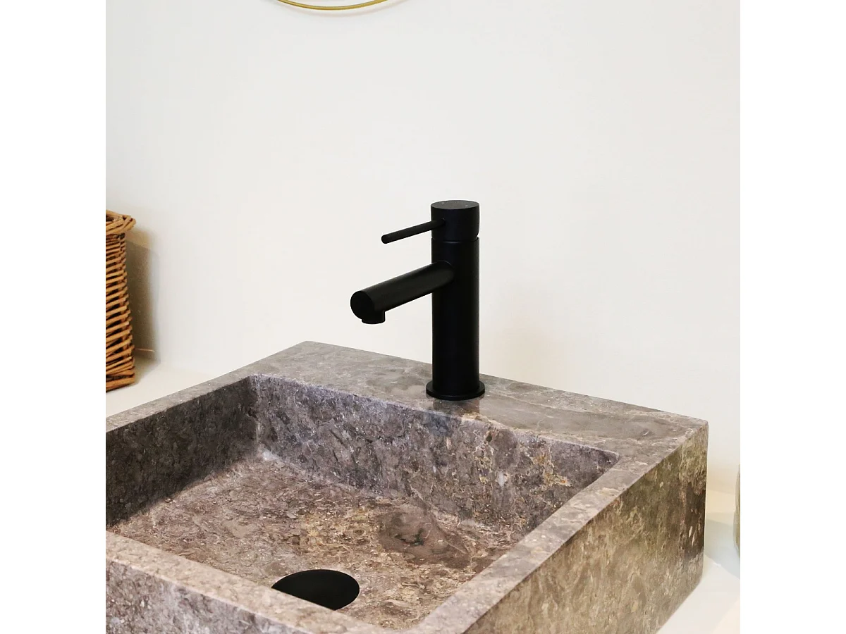 Envol mitigeur lavabo bas noir - Essebagno