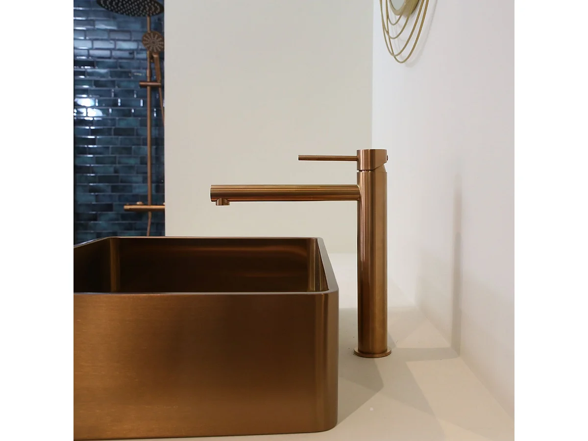 Luisa bateria miedziana umywalkowa wysoka szczotkowanej miedzi