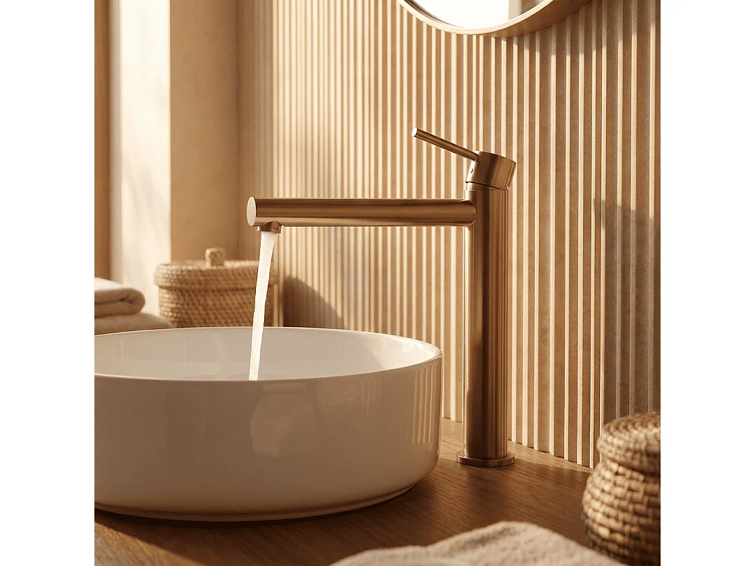 Luisa Miscelatore per lavabo alto in rame spazzolato Essebagno