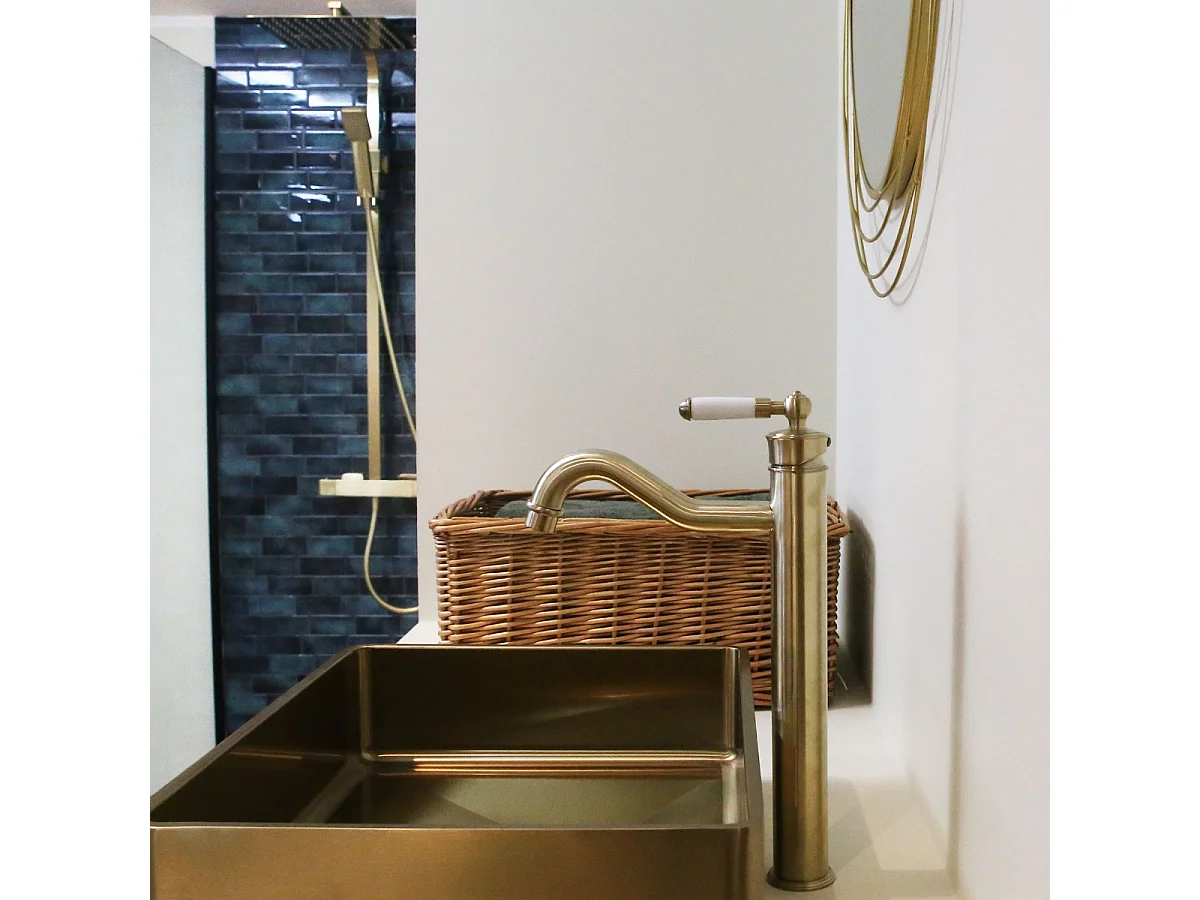 Leeds Retro-Waschtischmischer hoch gebürstetes Gold Essebagno