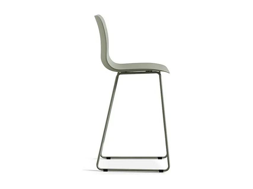 Chaise de comptoir MARIO – PP gris-vert – Pieds en métal – Hauteur 100,5 cm – Style moderne