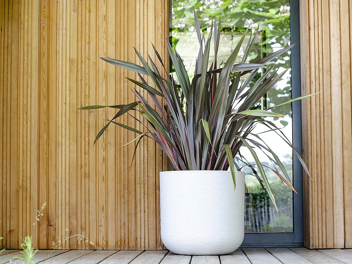 Ronde kunststof bloempot Graphit Up wit gekalkt - Ø 40 cm