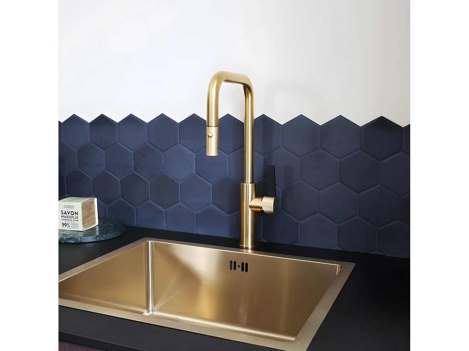 Luisa évier 1 cuve seule 55x45 en inox or brossé - Essebagno