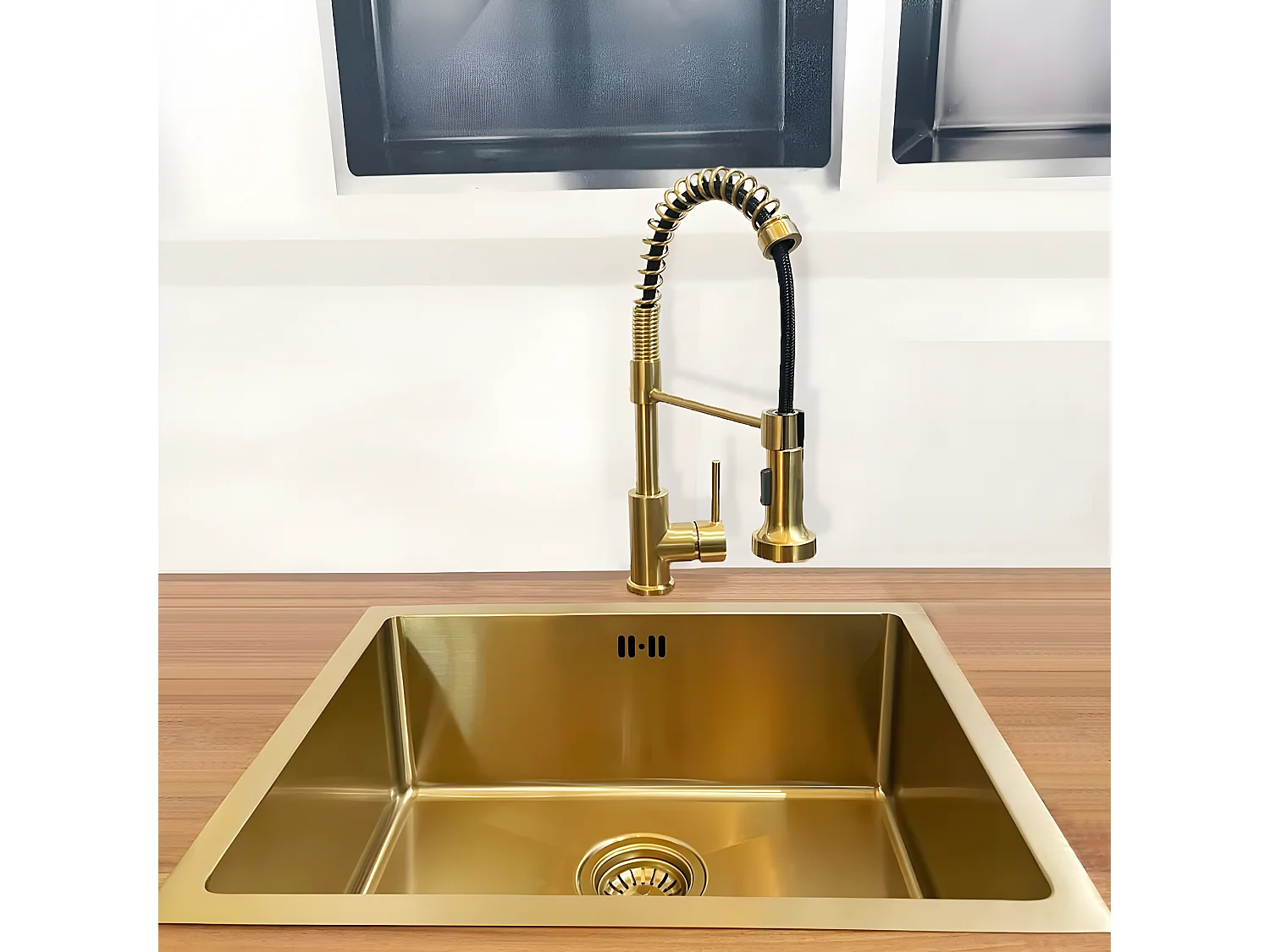 Luisa évier 1 cuve seule 55x45 en inox or brossé - Essebagno