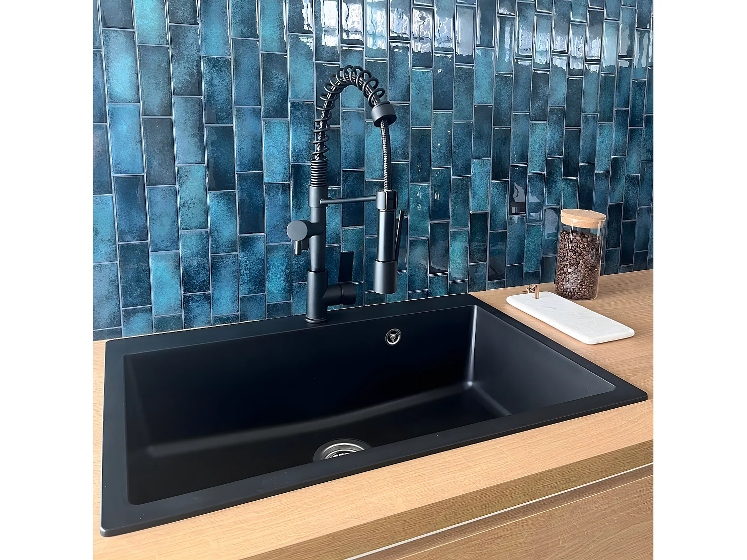 Sierra évier 1 grande cuve seule 76x50 en résine noir - Essebagno