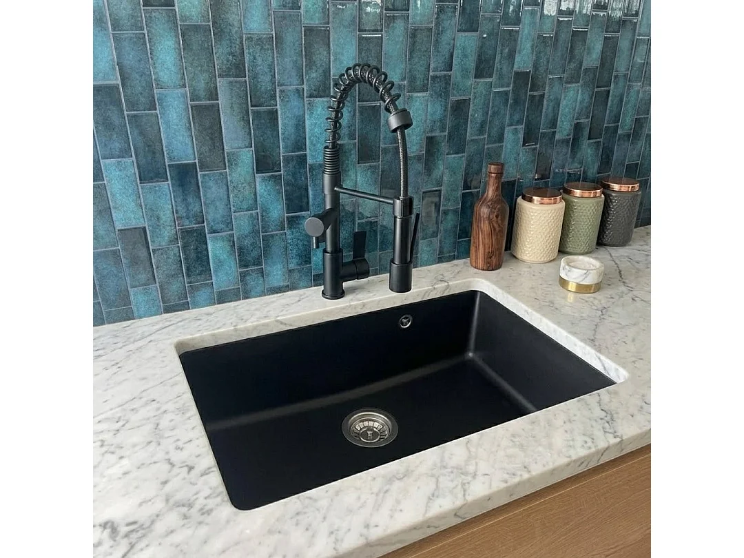 Sierra évier 1 grande cuve seule 76x50 en résine noir - Essebagno