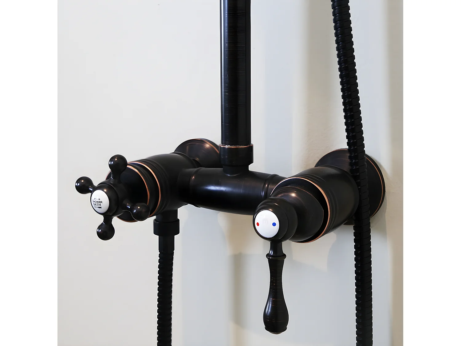 Leeds mechanische Retro-Duschsäule scharwz Essebagno