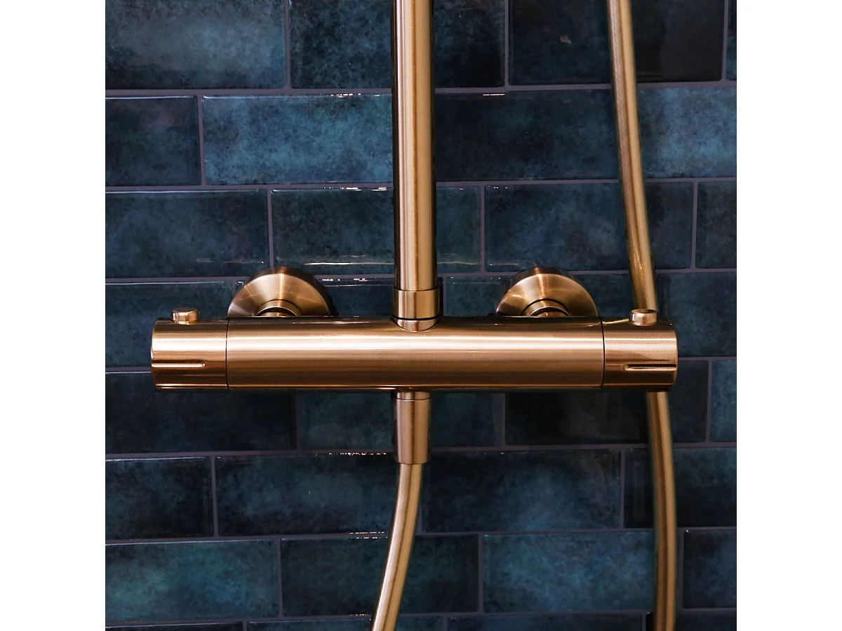 Luisa columna de ducha termostática de cobre cepillado Essebagno