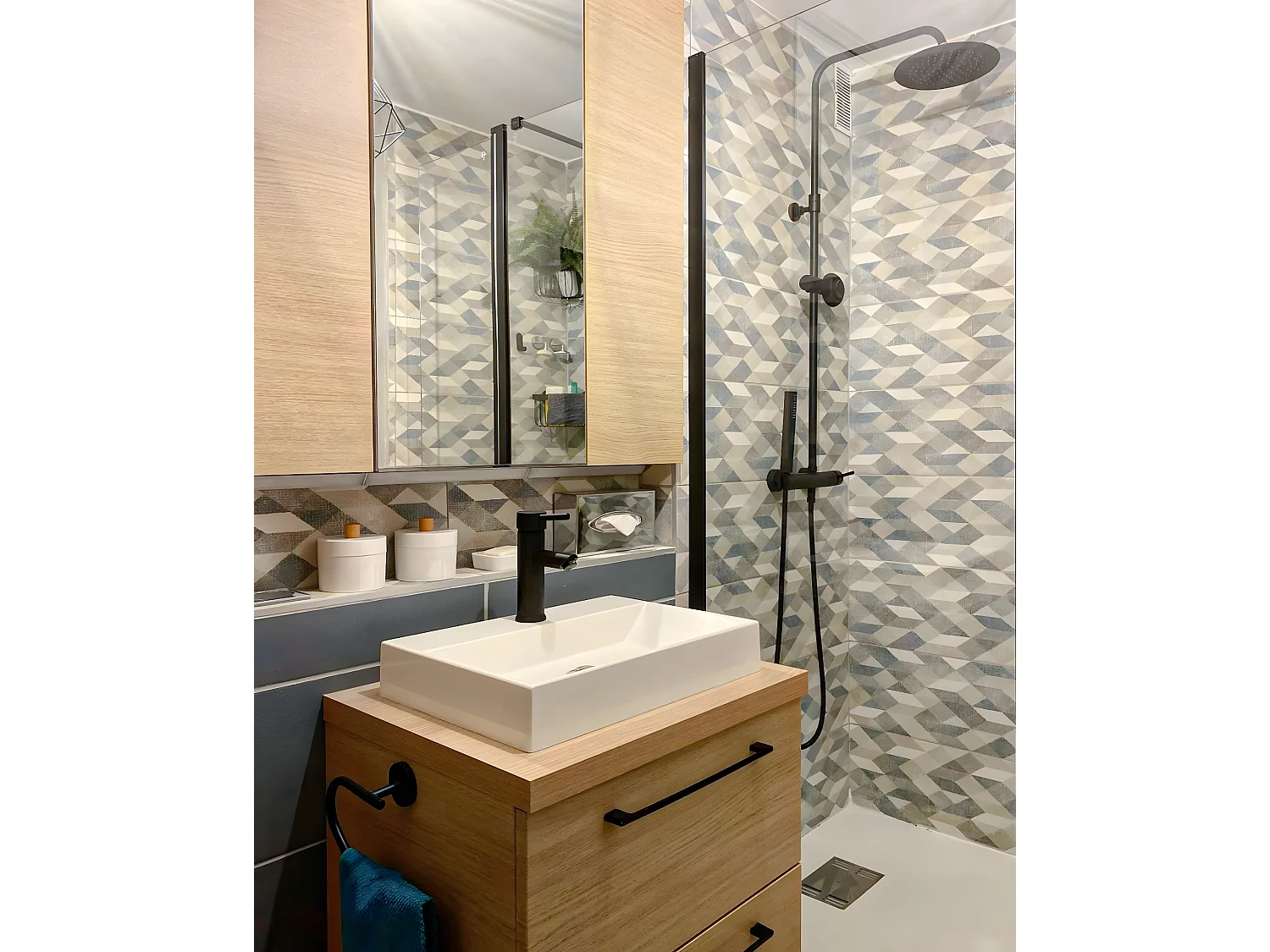 Luisa Columna de ducha mecánica negro Essebagno