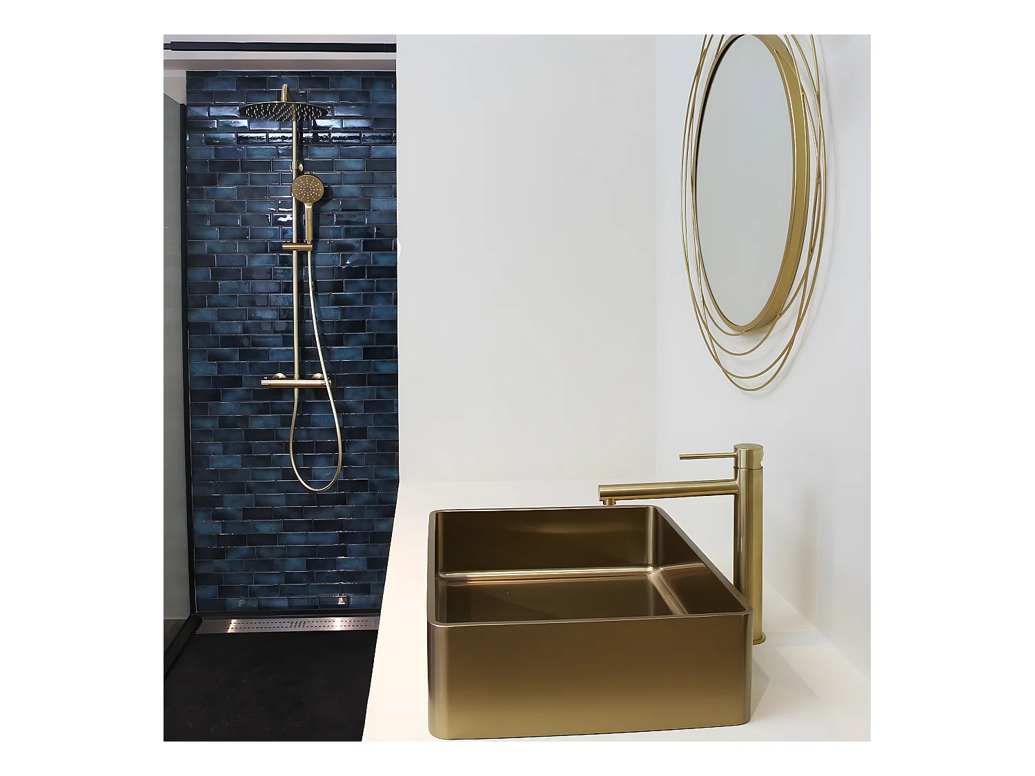 Luisa colonne de douche thermostatique or brossé - Essebagno