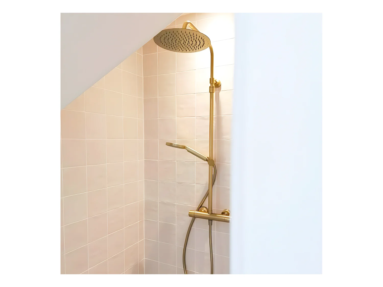 Luisa colonne de douche thermostatique or brossé - Essebagno