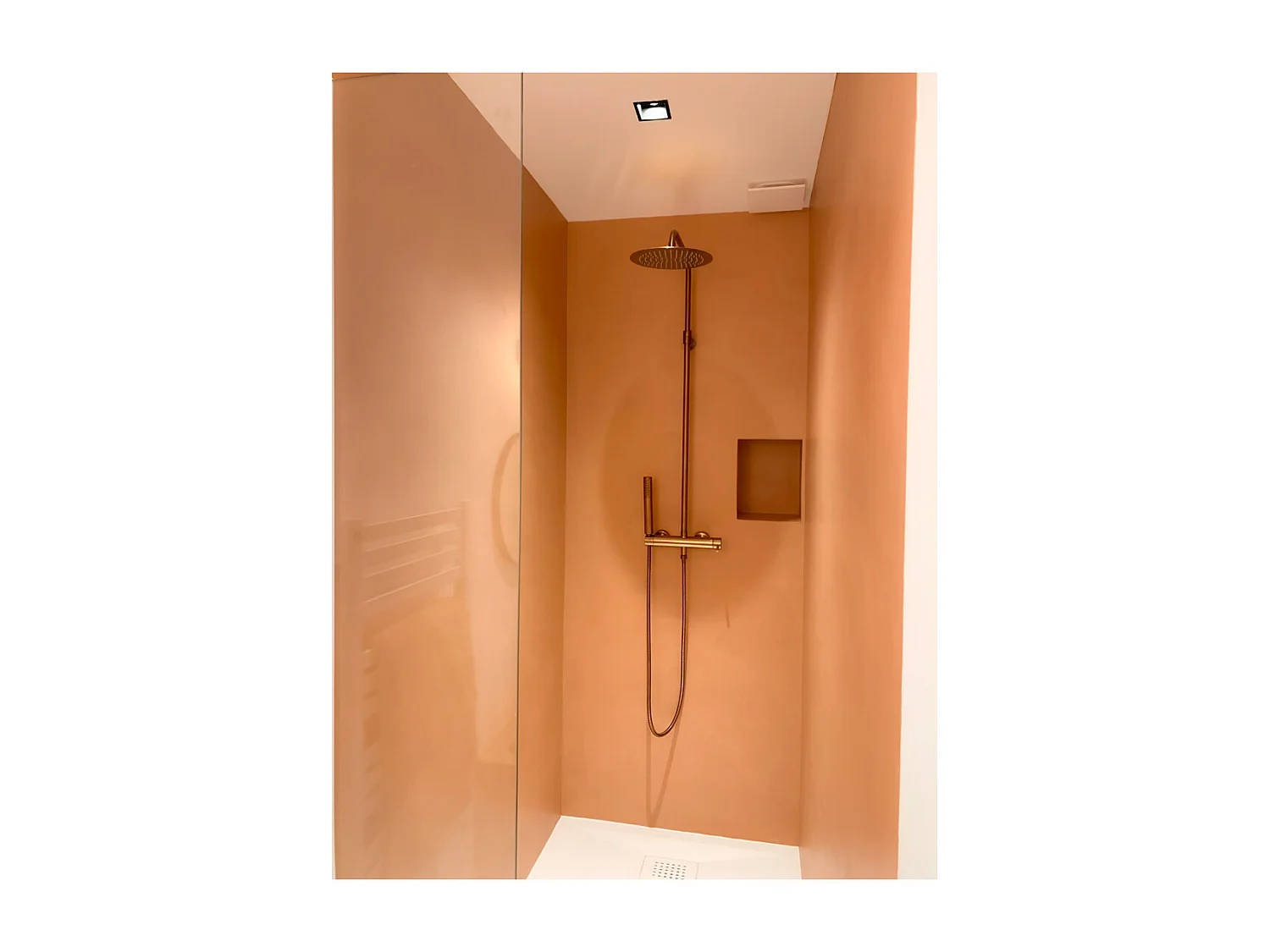 Luisa Mechanische Duschsäule gebürstetes Kupfer Essebagno