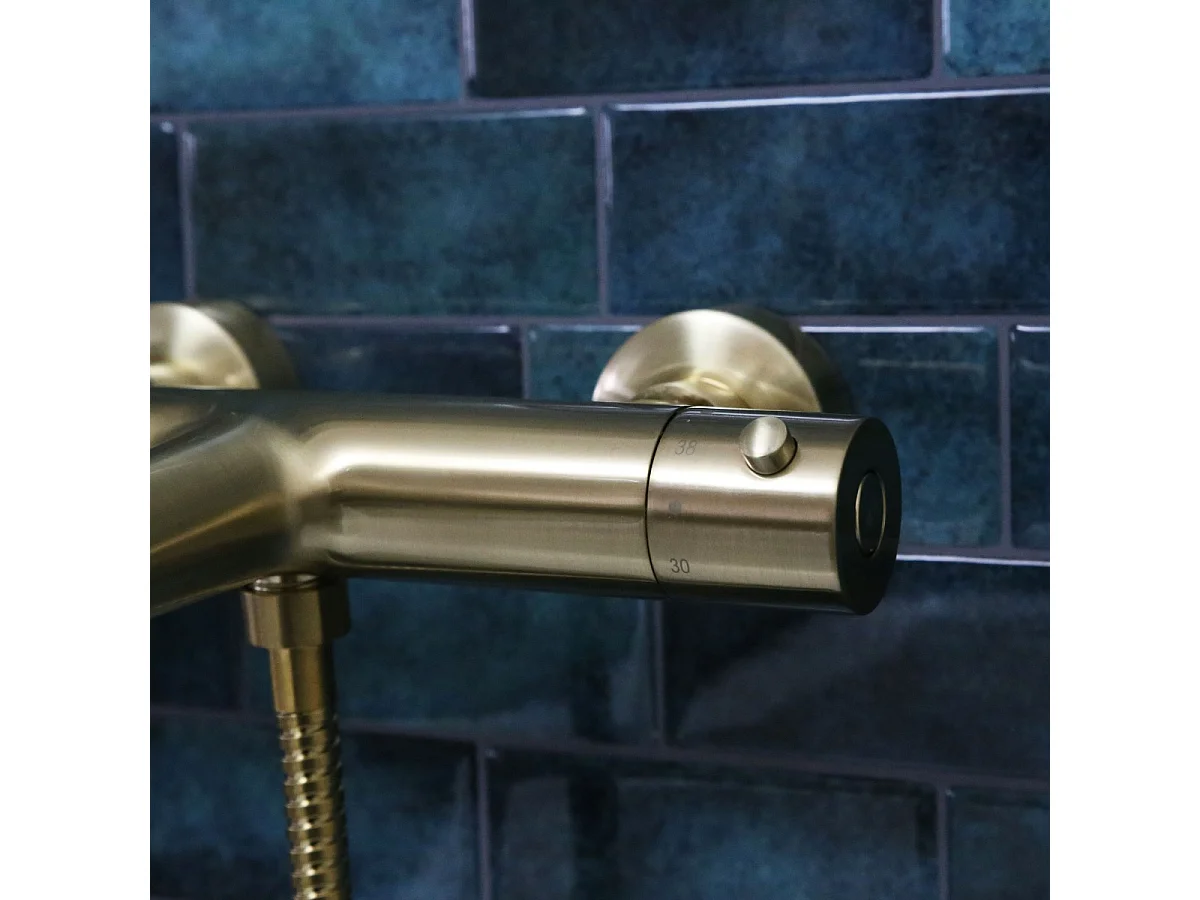 Luisa Thermostat-Wannen- und Brausemischer gebürstetem Gold Essebagno