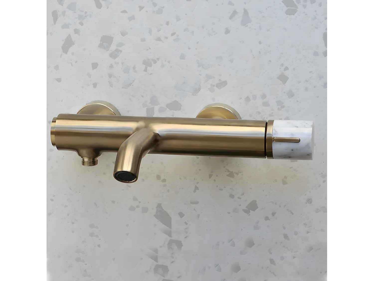 Manopola misturador banheira-chuveiro mecânico mármore dourado escovado Essebagno