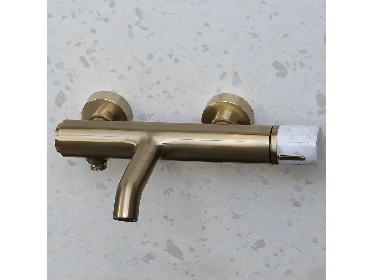 Manopola misturador banheira-chuveiro mecânico mármore dourado escovado Essebagno
