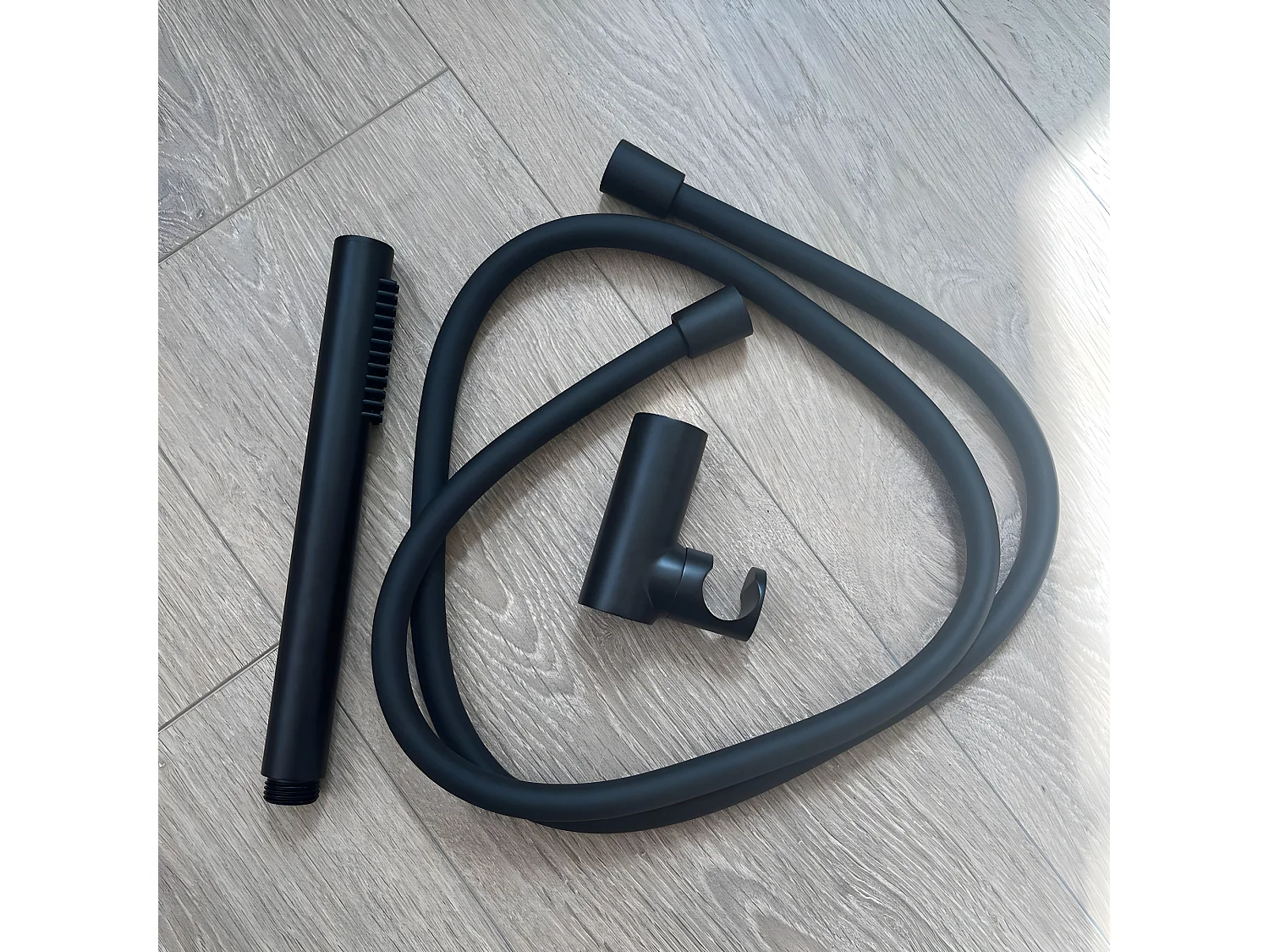 Luisa combiné support de douche noir 3 pièces - Essebagno