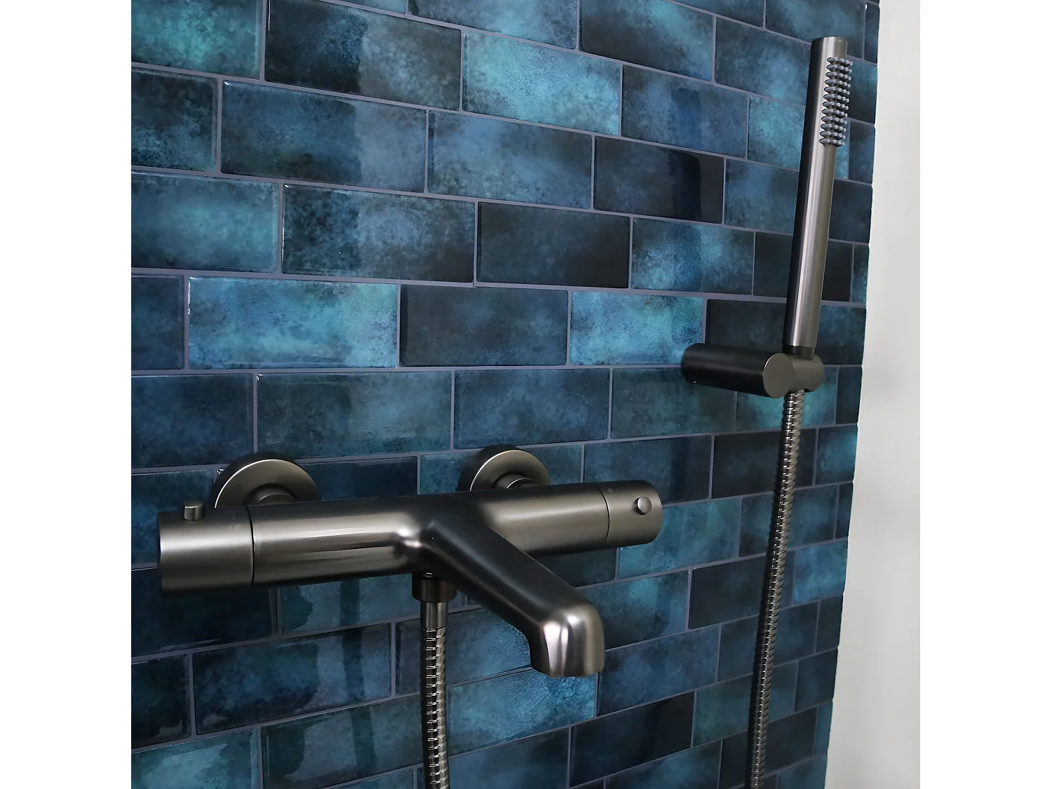 Luisa combiné support de douche 3 pièces gris gun métal - Essebagno