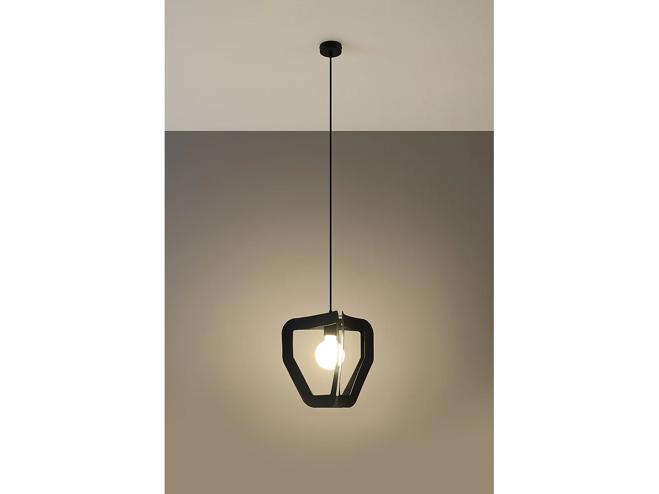 Lampa wisząca TRES czarna