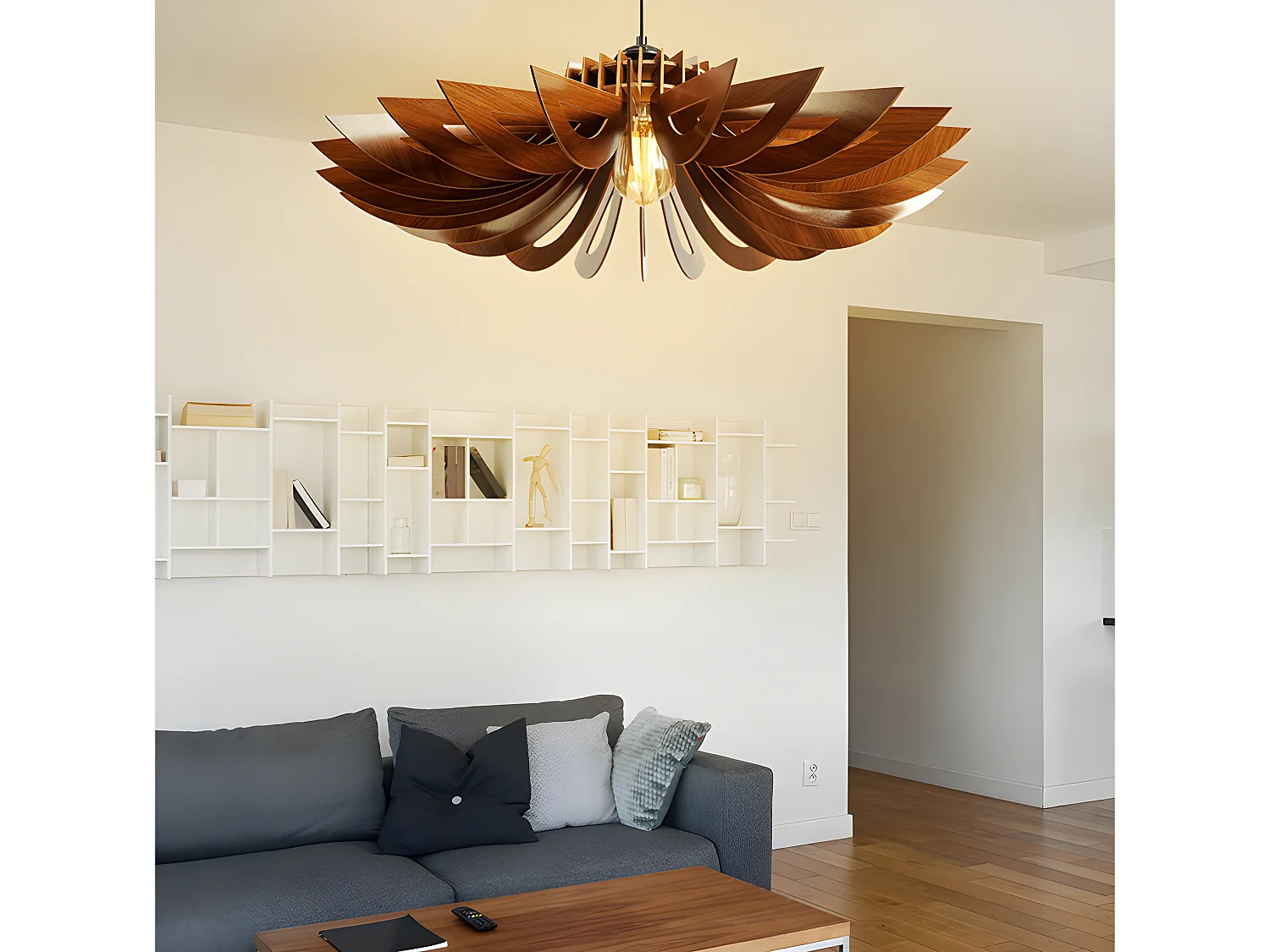 Suspension ajourée en MDF - D. 68 x H. 50 cm - Coloris noyer - FARITA