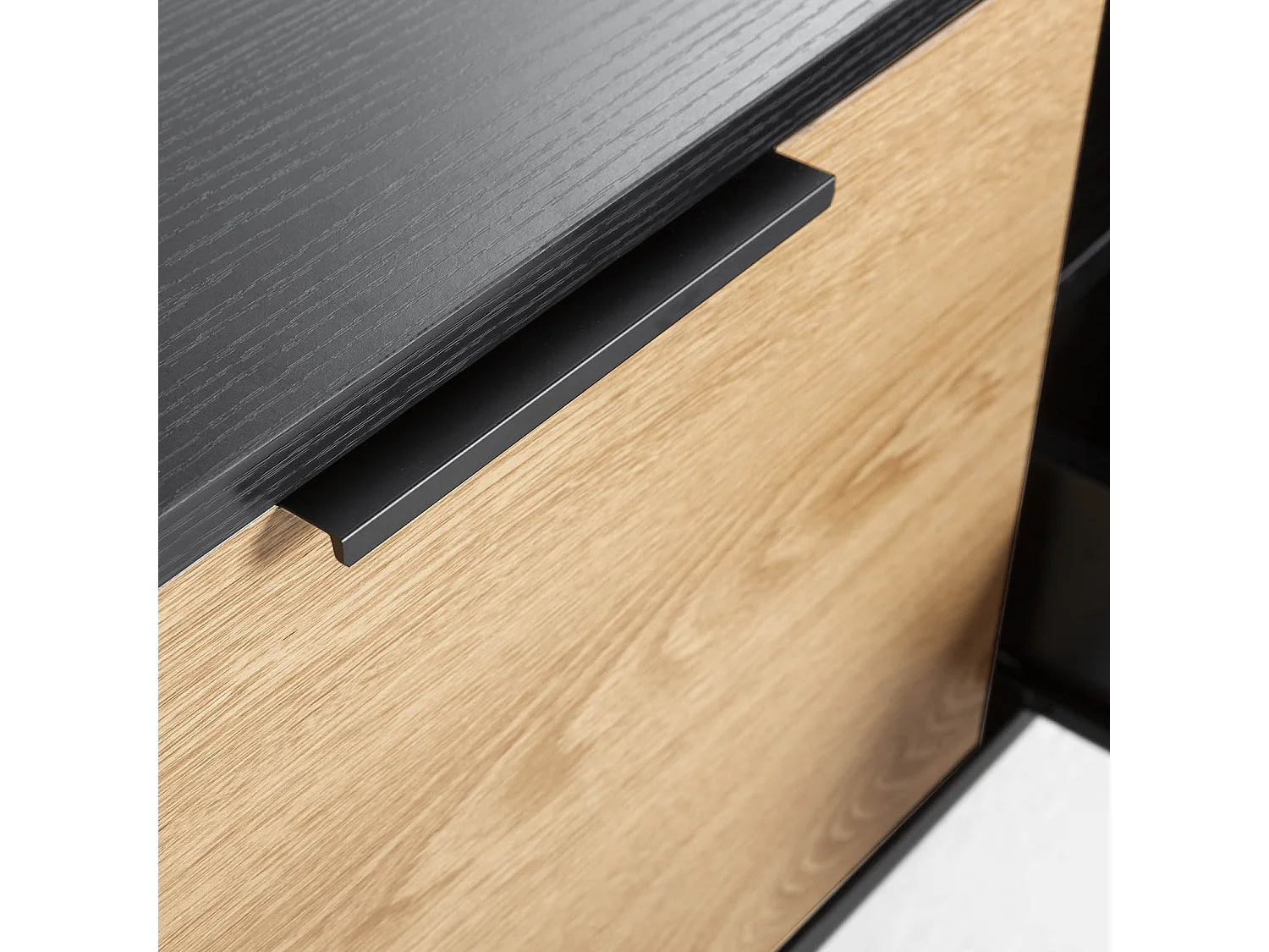 Meuble TV Kalma 2 portes 1 tiroir noir/chêne, longueur 136 cm