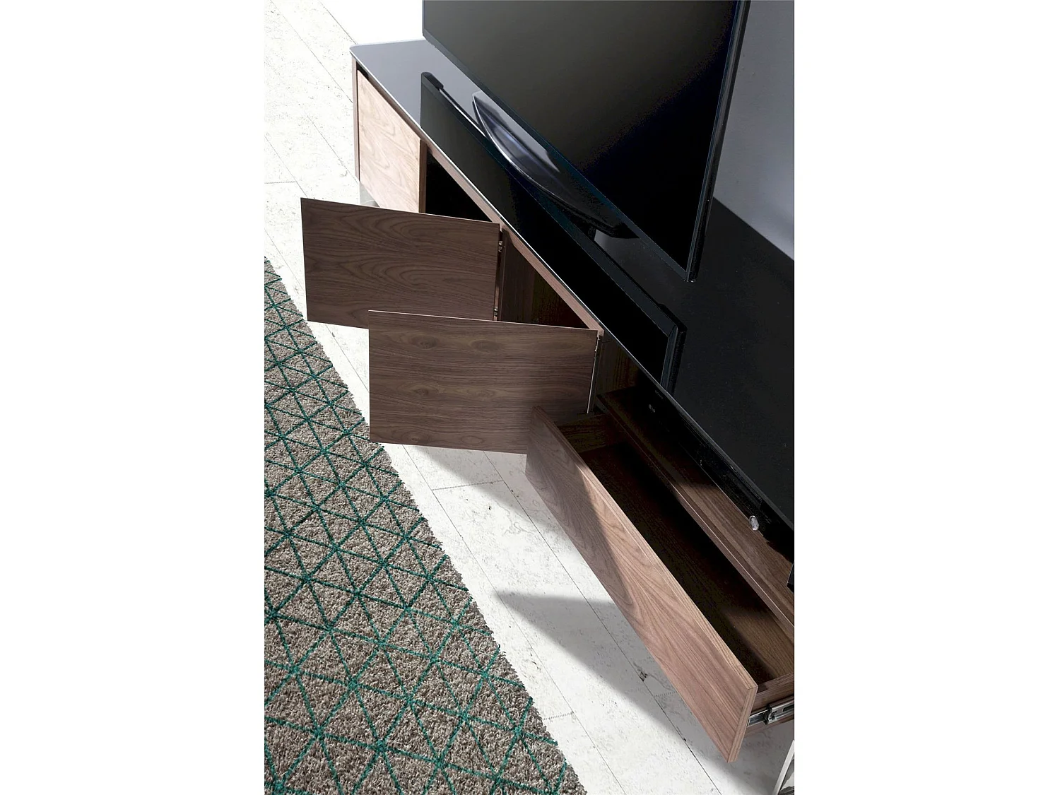 Buffet TV bois dessus en verre trempé noir 1 tiroir et étagères