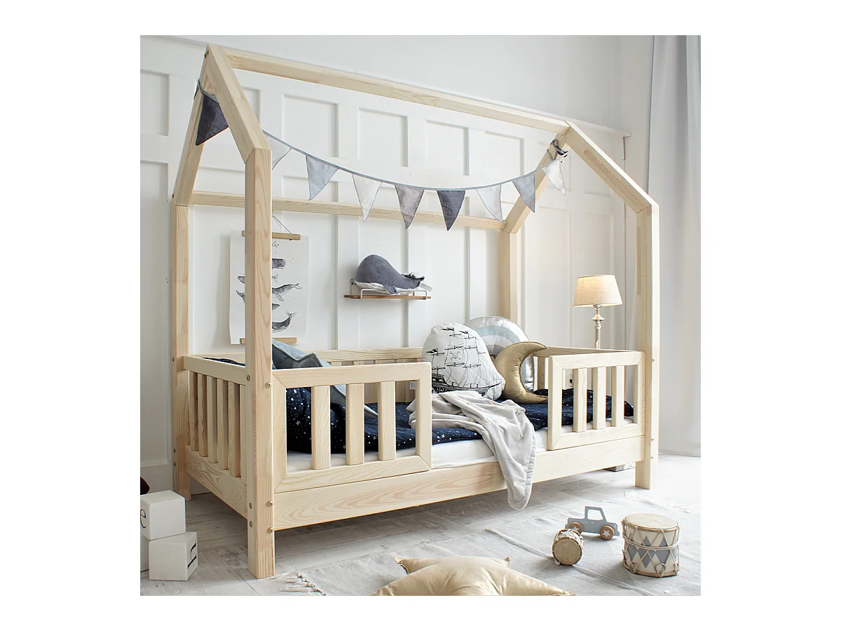 Cama cabaña 90x190 con barandilla y somier patas de 10 cm Daisy Madera