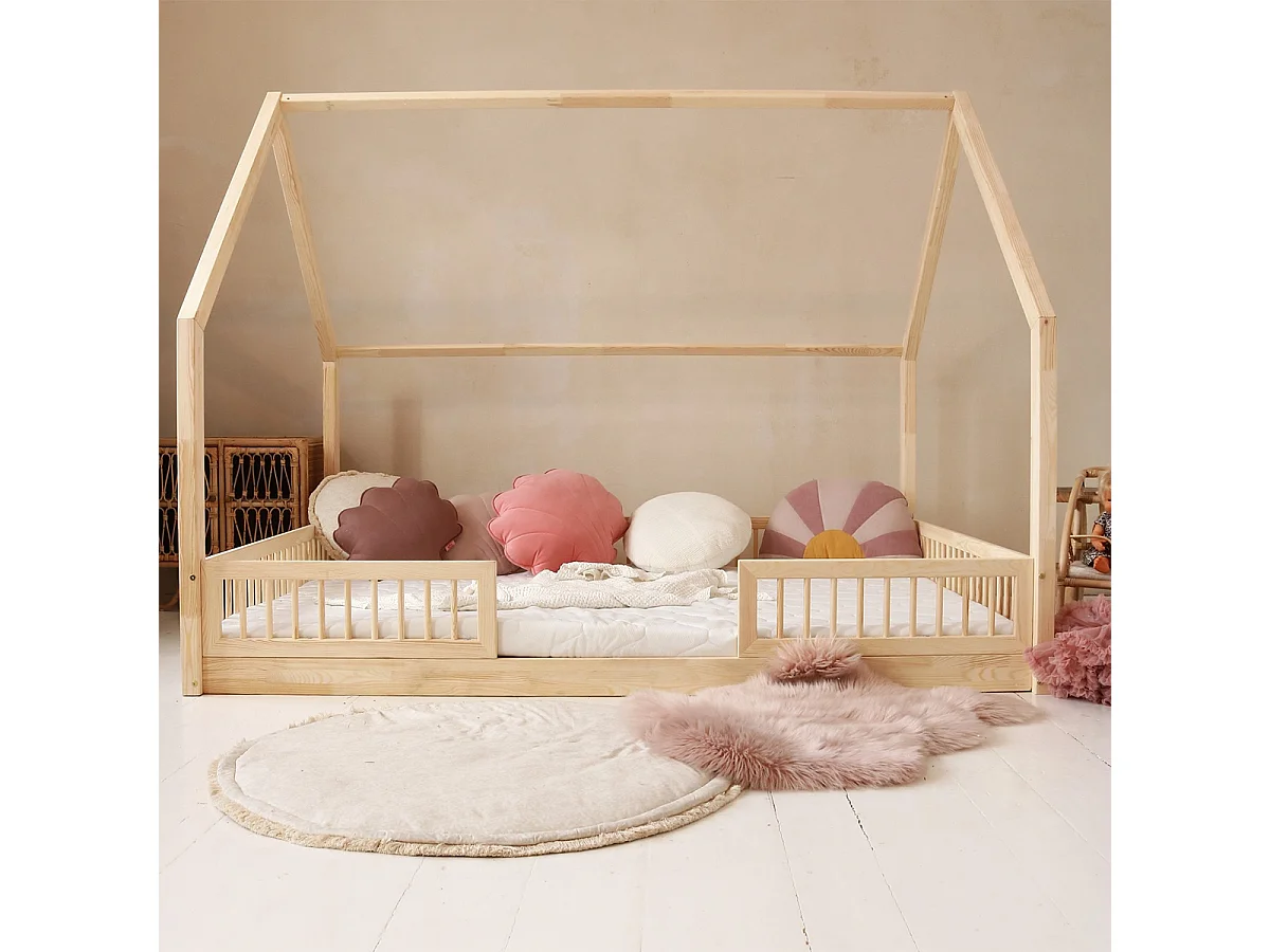 Lit cabane 140x200 barrières et sommier inclus pieds 1 cm Sofia Bois