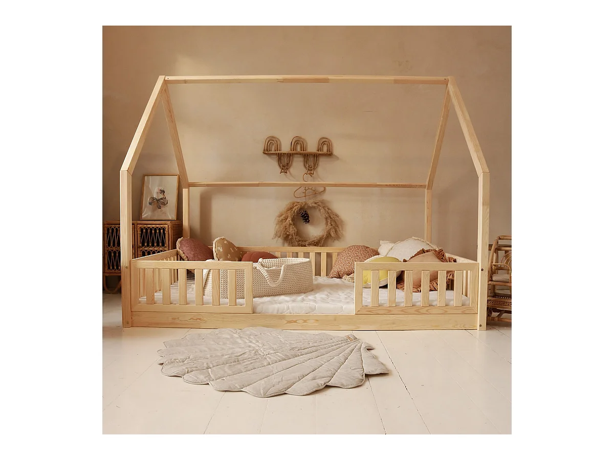 Lit cabane 140x200 barrières et sommier inclus pieds 1 cm Daisy Bois